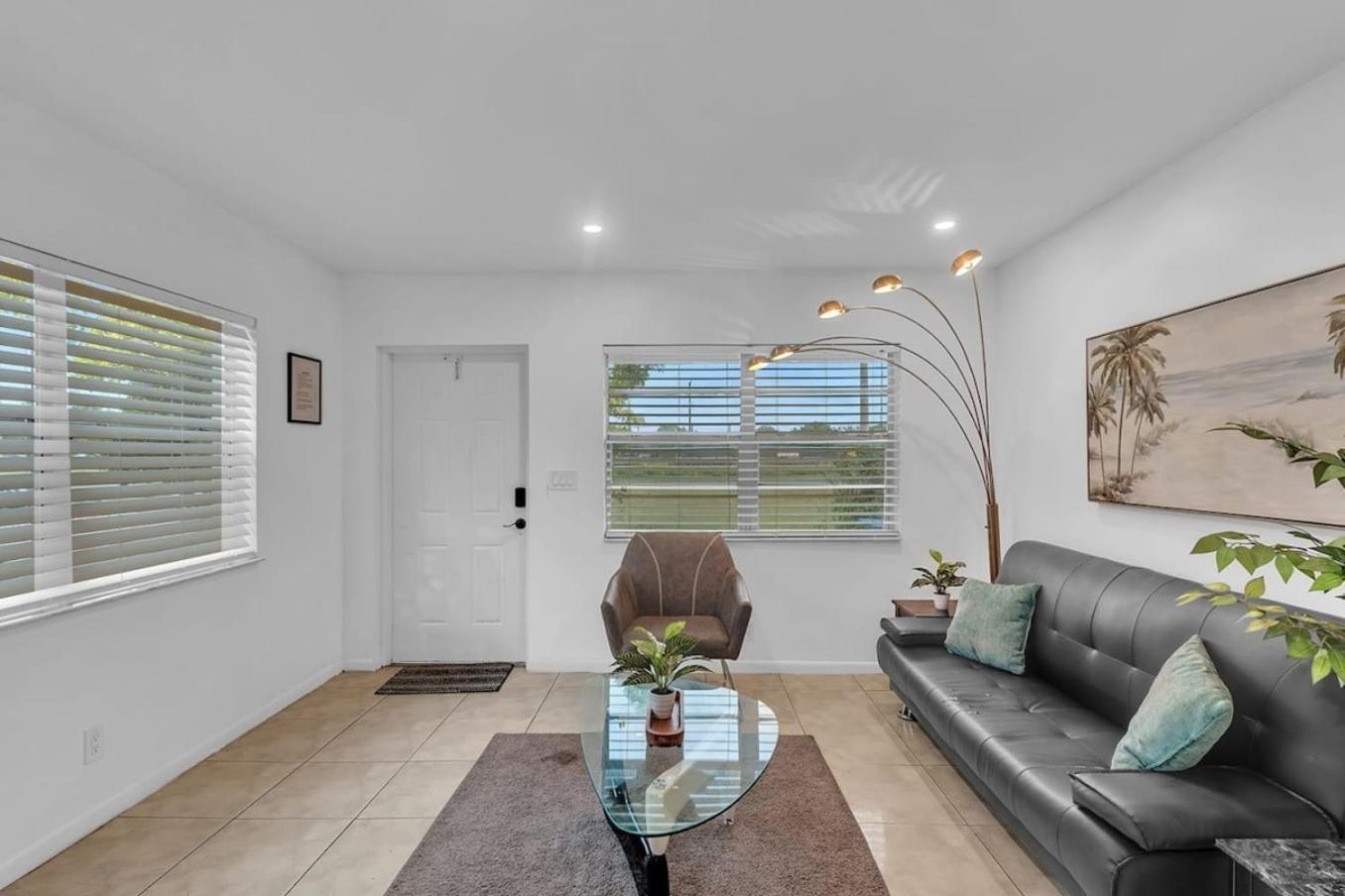 2 Bedroom House Minutes From Beach And Casino Db1 Dania Beach Esterno foto